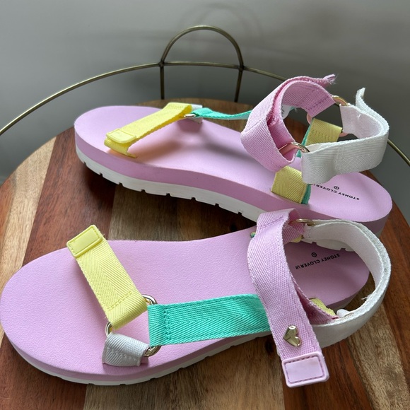 Stoney Clover Lane Shoes - Cute! STONEY CLOVER Pastel Sandals in Size11 Great shoe for dress up or everyday